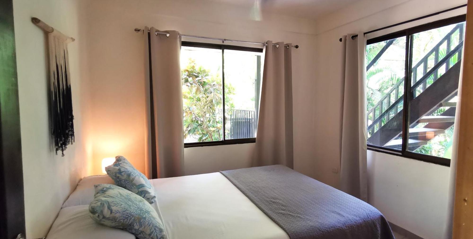 Riverside - Walk To The In Santa Teresa! Newly Renovated! * Playa Santa Teresa (Puntarenas)