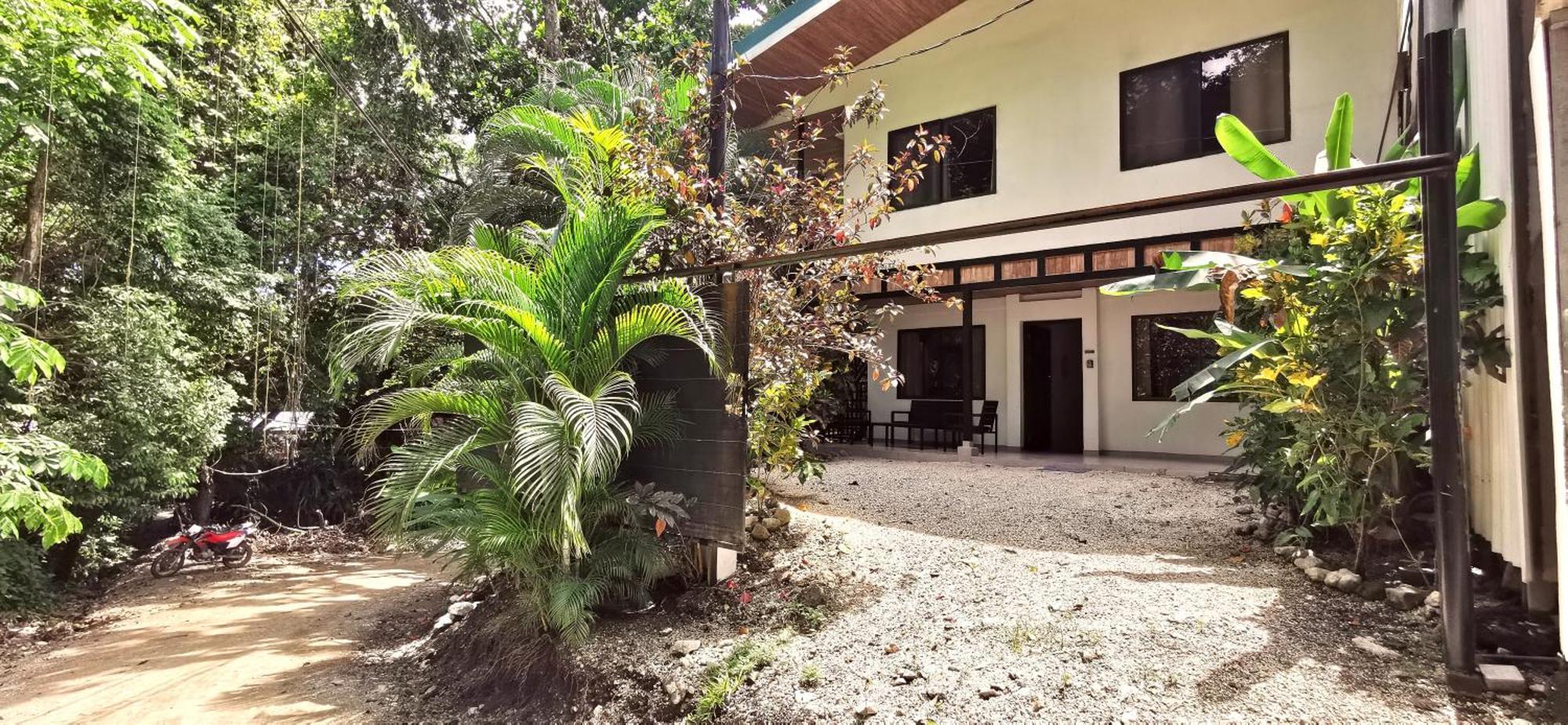 Riverside - Walk To The In Santa Teresa! Newly Renovated! Apartment *