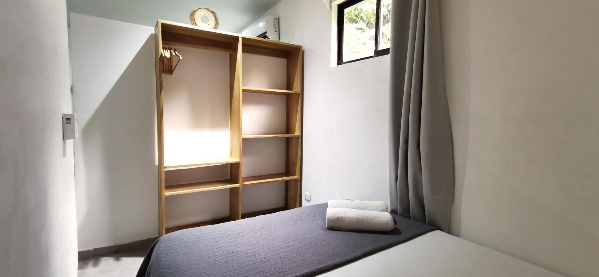 Riverside - Walk To The In Santa Teresa! Newly Renovated! Apartment