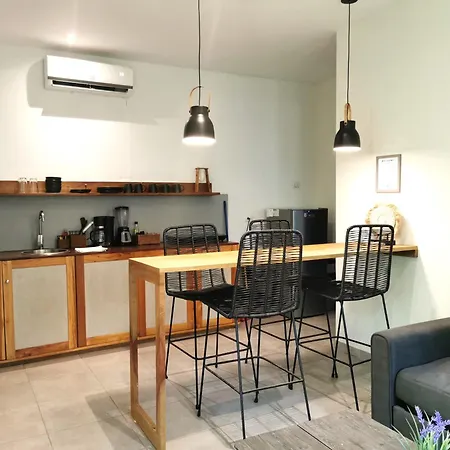 Riverside Apartments - Walk To The Beach In Santa Teresa! Newly Renovated! Playa Santa Teresa  Exterior photo